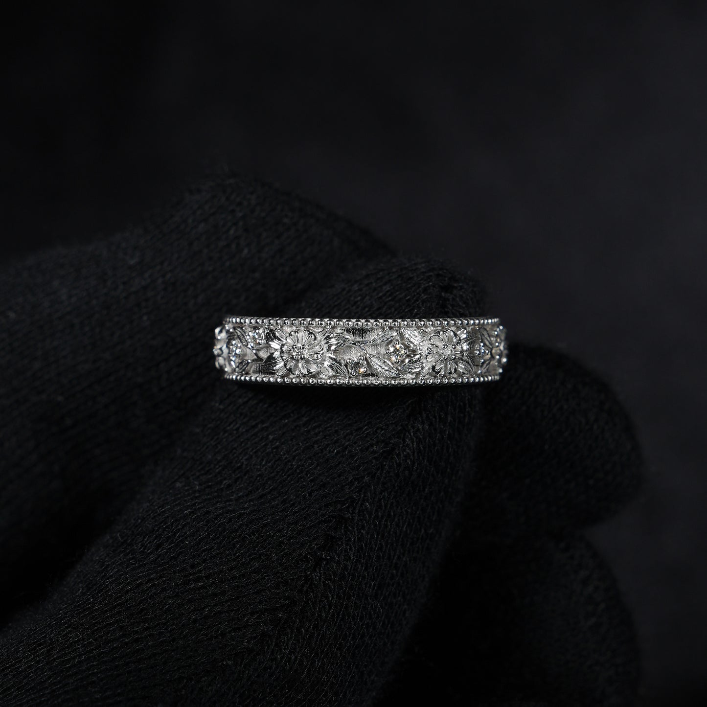Men's Floral Diamond Band - 5mm
