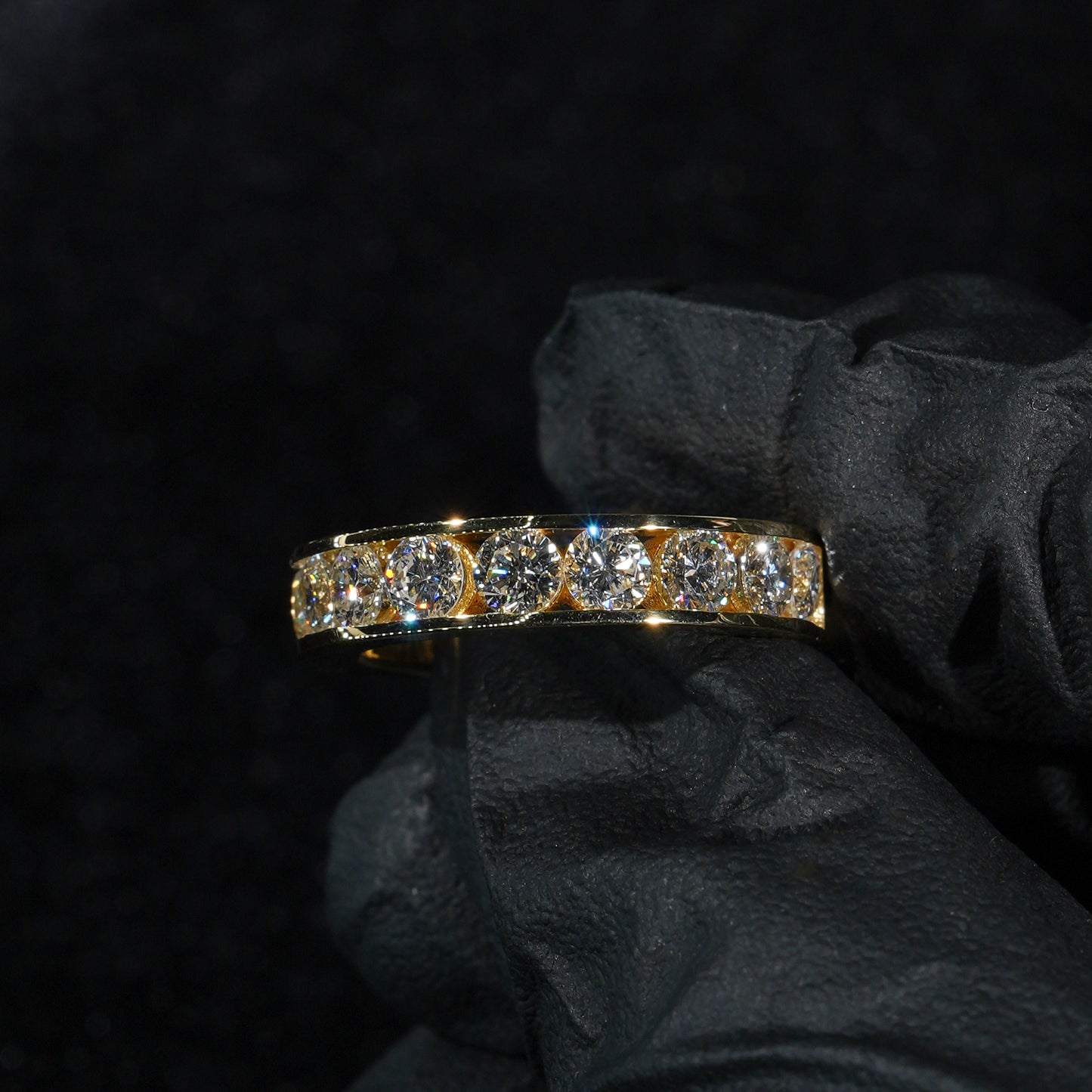 Half Set Bezel Band