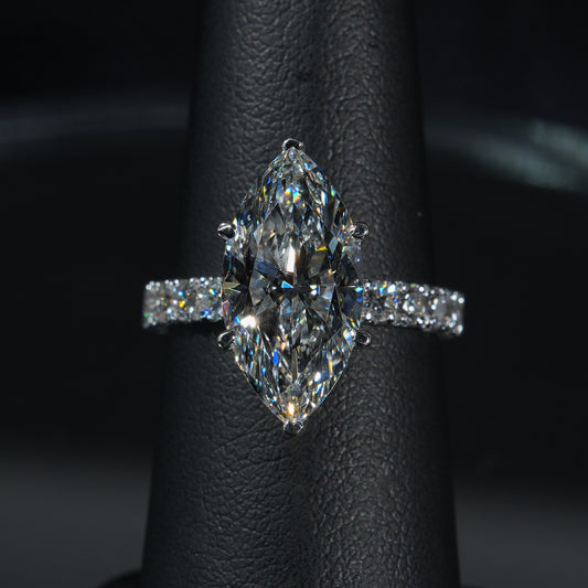 Classic Pavé - Marquise