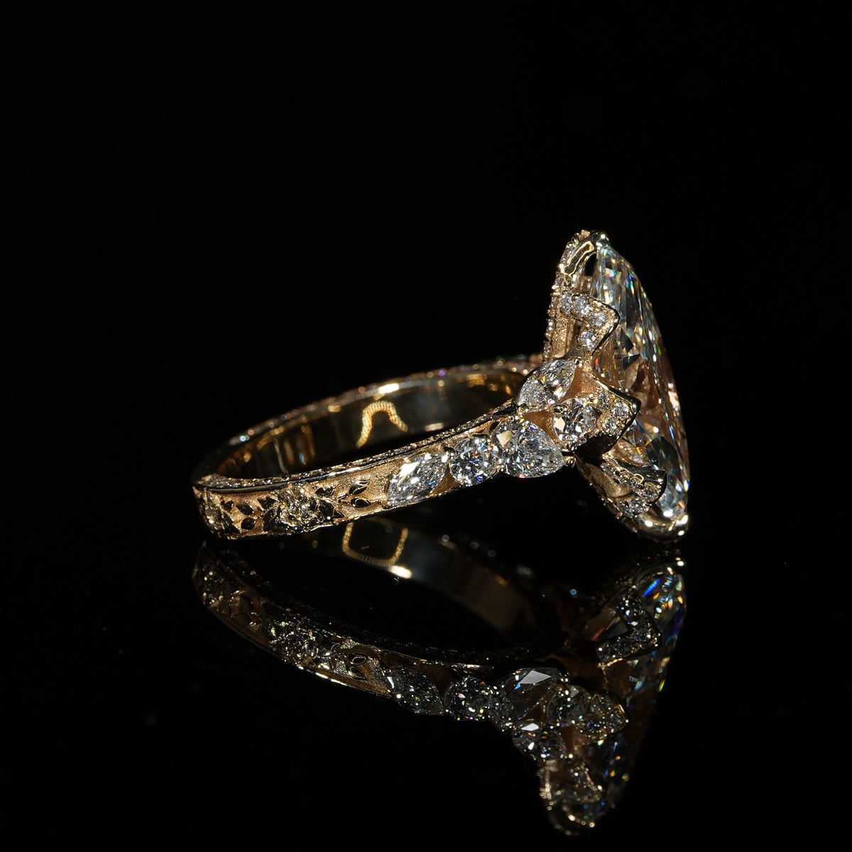 Bloom Signature Floral - Marquise