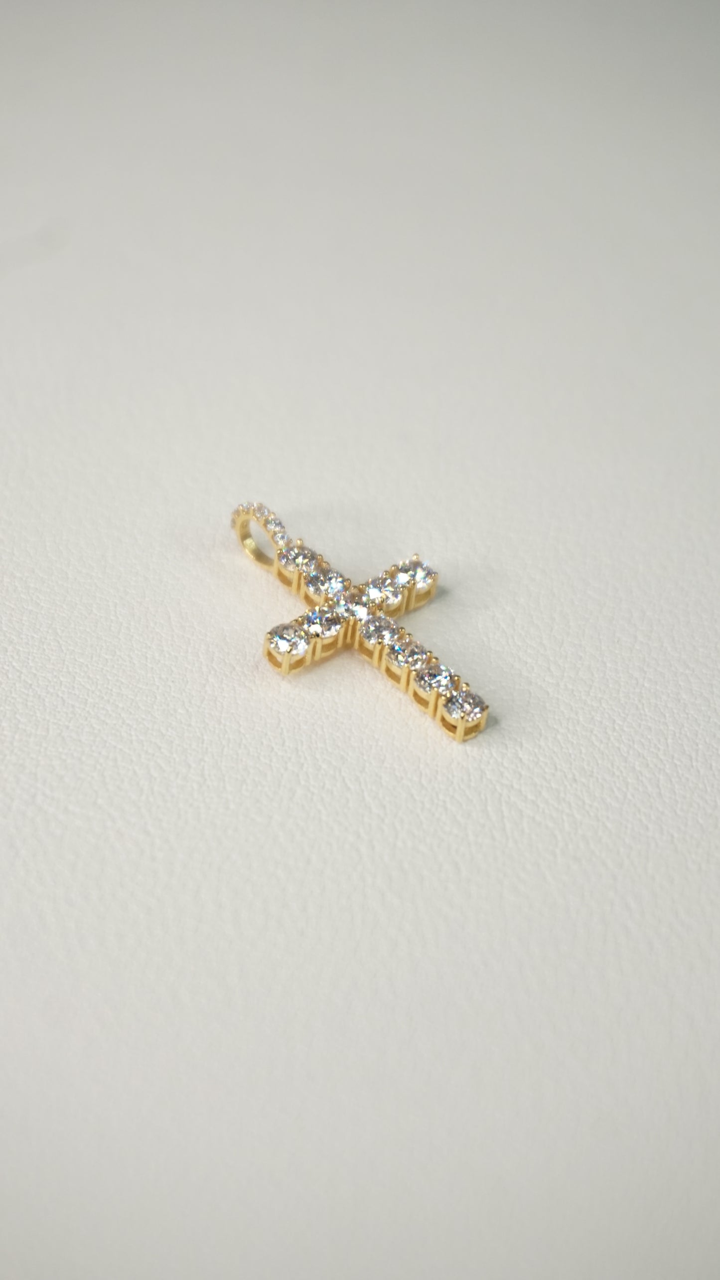 1.2 Carat Diamond Cross Pendant